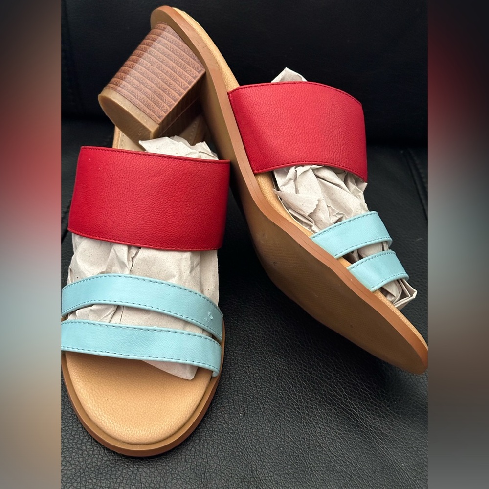 555- Bw Women’s Casual Sandals Size 8
